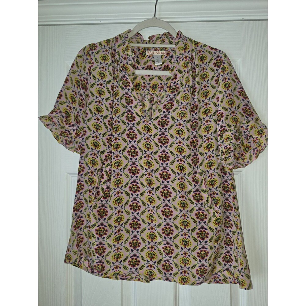 Banjanan Size S Silk Floral Ruffle Short Sleeve Front Pockets Blouse Top EUC